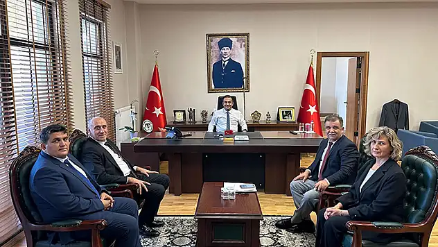 Müdür Öztürk'ten Kaymakam Kıyıcı'ya ziyaret