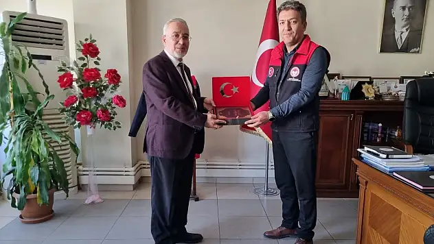 Müdür Taş'tan iadeyi ziyaret