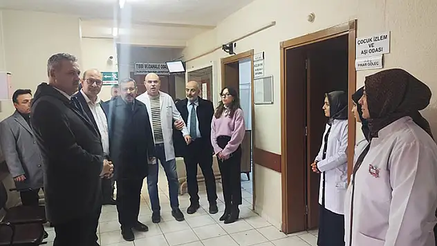 Müdür Yavuz, Sarayönü'nde sağlık tesislerini inceledi