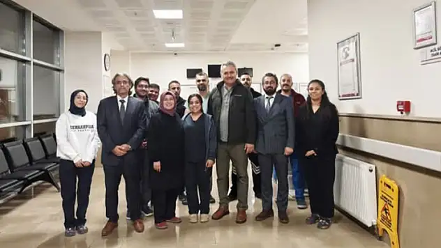 Müdür Yavuz'dan sağlıkçıları akşam ziyaretleri