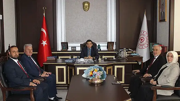 Müftü Taş'tan Kaymakam Ayhan'a ziyaret