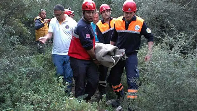 Muğla'da, kaya tırmanışı sırasında düşen Fransız turist, yaralandı