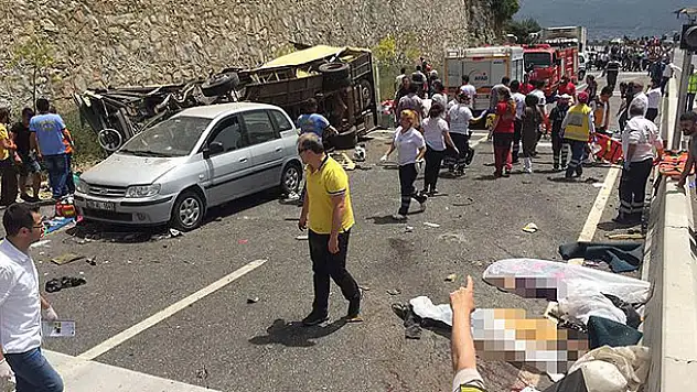 Muğla'da korkunç kaza! 23 ölü, 11 yaralı