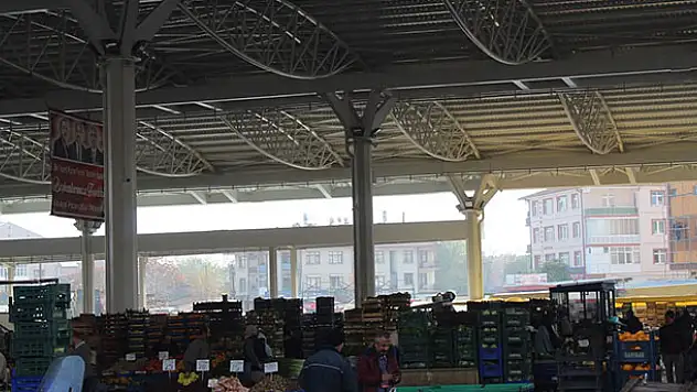 Muhacir Pazarı yenilendi! 'Pazarın eksiği yok fazlası var'