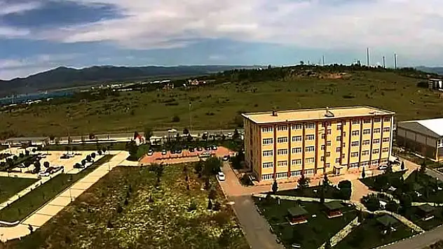 Mühendislik fakültesi enerjisini kendi üretecek
