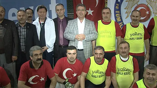 Muhtarlar 'Evet' için kondisyon topluyor