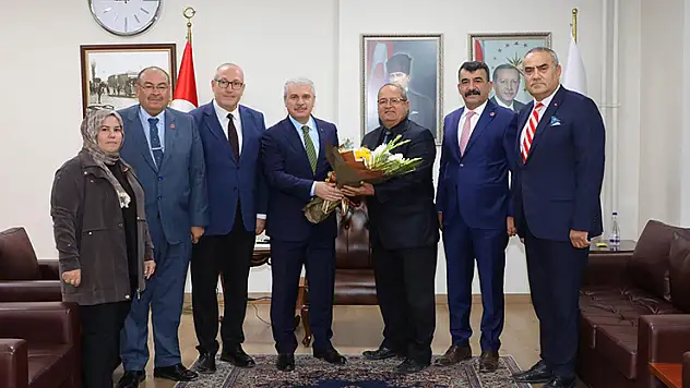 Muhtarlardan Vali Akın'a ziyaret