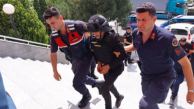 'Muhtarlık seçimi husumeti' cinayetinde 2 kardeşi öldüren şahsa 50 yıl hapis