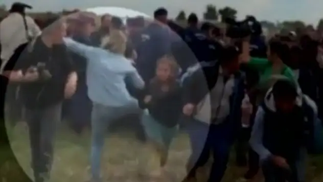 Mültecilere çelme takan gazeteci beraat etti