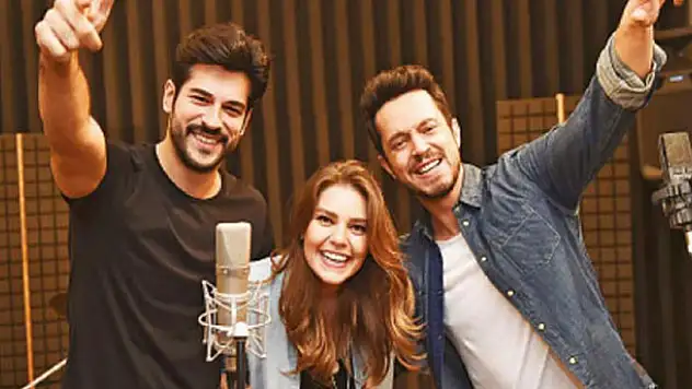 Murat Boz'dan büyük sürpriz!