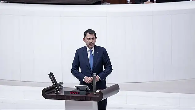 Murat Kurum açıkladı: Poşet fiyatları, 2023 yılında da 25 kuruş olacak
