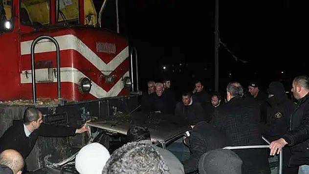 Muş'ta hemzemin geçitte kaza