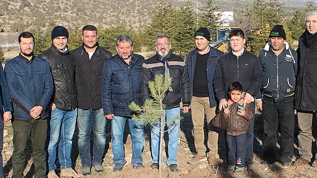 MÜSİAD Konya'da bin fidanı toprakla buluşturdu