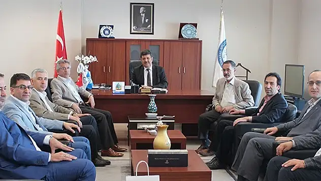 Müsiad Konya'dan Rektör Sade'ye hayırlı olsun ziyareti