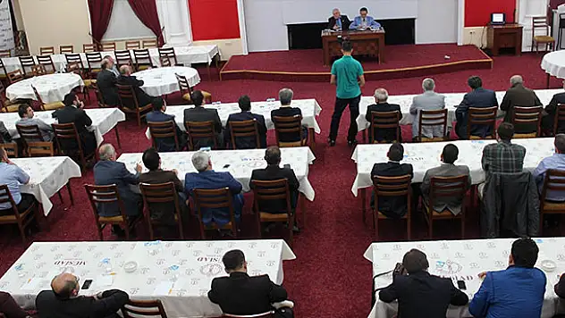 MÜSİAD Konya Şubesi Cuma Konferansları sürüyor