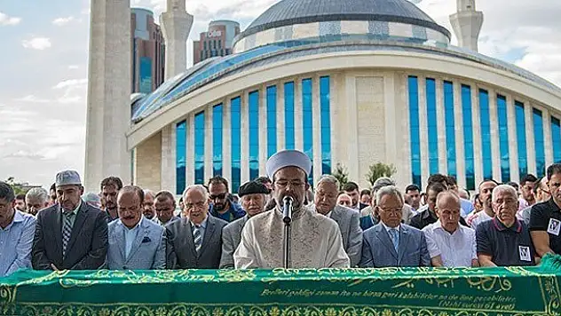 Musiki sanatçısı Hatiboğlu son yolculuğuna uğurlandı