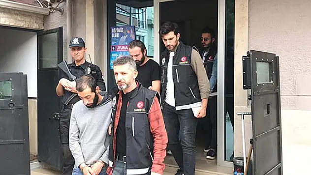 Mustafakemalpaşa'da 4 kilogram uyuşturucu ele geçirildi