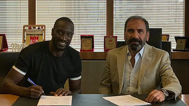 Mustapha Yatabare, DG Sivasspor'da