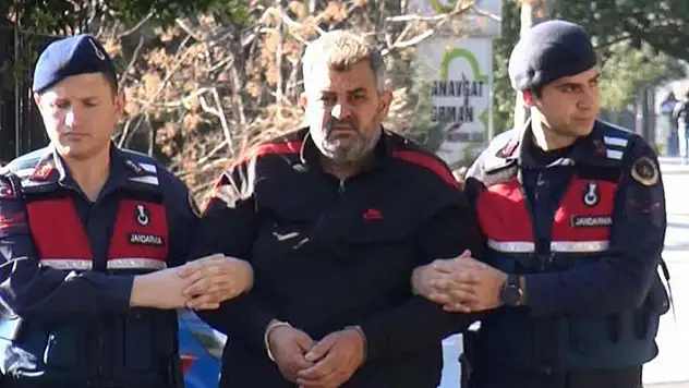 Müteahhit depremzedelerin kaldığı otelde yakalanmıştı: 12 bin lira verip kurtulmuş! 