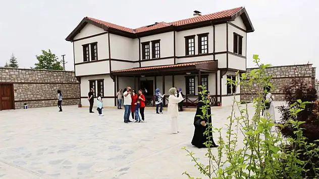 Müze Meram'a ziyaretçi akını