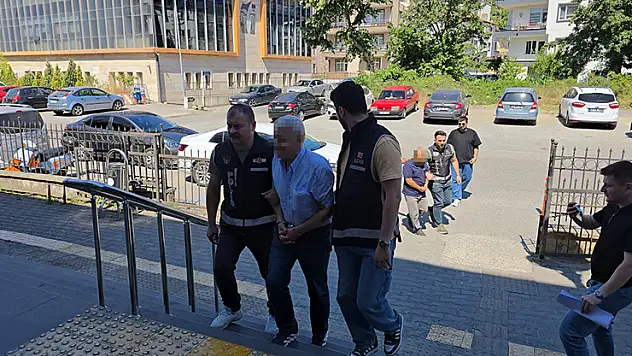 Müzede 2,7 milyonluk 'vurgun' iddiası müdür ve mutemet gözaltında