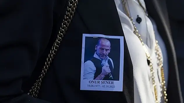 Müzisyen Onur Şener cinayeti davasında karar açıklandı: 2 sanığa 25'er yıl hapis cezası 
