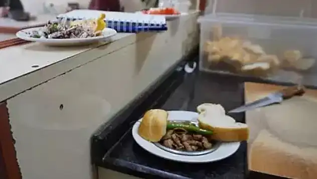 Namı ülkenin dört bir yanına yayıldı! 7 saniyede pişiyor, 120 TL'den satılıyor
