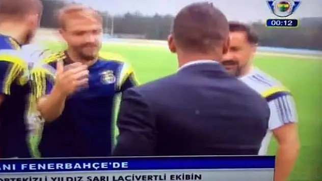 Nani, Caner'in elini havada bıraktı