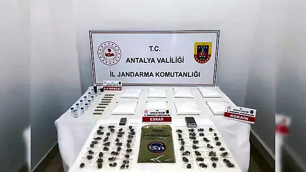 'Narkokapan-Antalya' operasyonu 104 torbacı tutuklandı