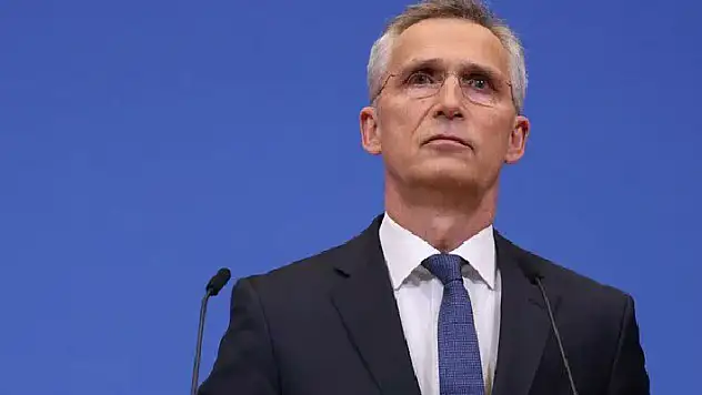 NATO'dan Rusya'ya: 100 savaş uçağı hazır bekliyor