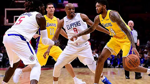 NBA'de seyircili maç planı