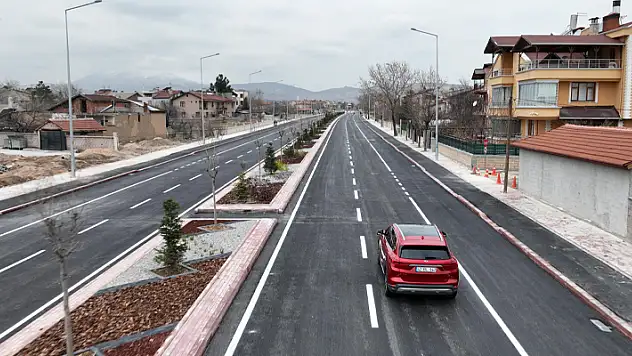 Necmettin Erbakan Caddesi'nin üçüncü etabı trafiğe açıldı