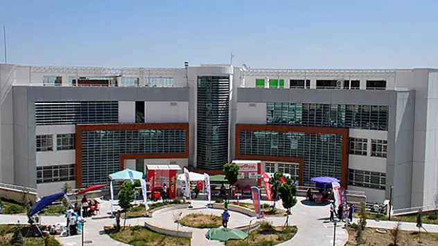 NEÜ'de 11 yeni bölüm ilk defa öğrenci kabul edecek