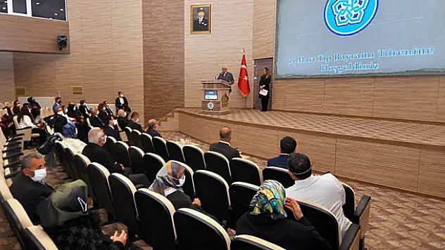 NEÜ'de 14 Mart Tıp Bayramı kutlandı