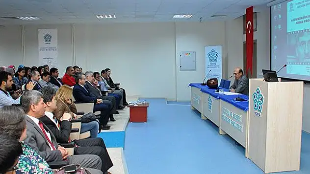 NEÜ'de Abdurrahim Karakoç anıldı