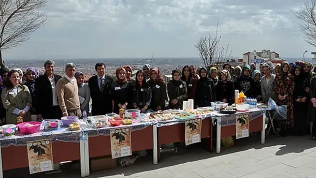 NEÜ'de Afrin'deki Mehmetçikler için kermes