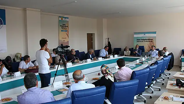 NEÜ'de Helal Belgelendirme Fırsatlar ve Güçlükler Çalıştayı gerçekleştirildi