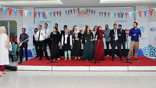 NEÜ'de Türkçe Şöleni