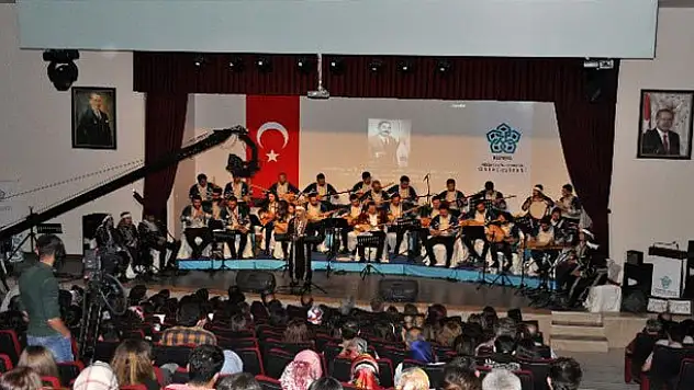 Neü'den İki Konser
