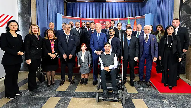 NEÜ, 'Engelsiz Üniversite' Bayrak Ödülleri'nde Türkiye ikincisi oldu