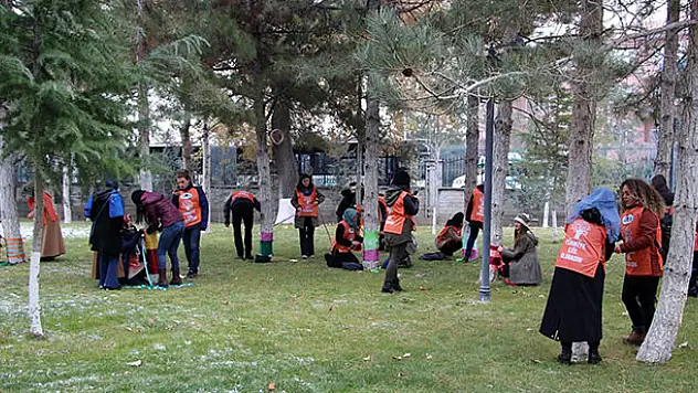 NEÜ Genç TEMA Topluluğundan Rengârenk Etkinlik