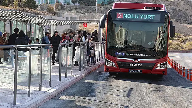 NEÜ Köyceğiz Yerleşkesinde turnike sistemine geçilerek bekleme süreleri ve yakıt tüketimi azaltıldı
