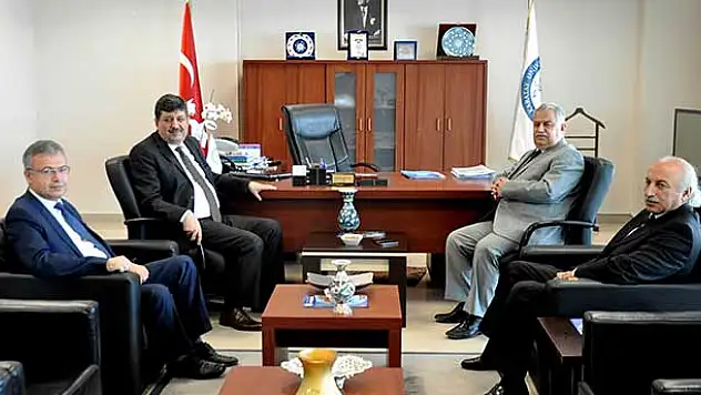NEÜ' Rektörü Şeker'den, KTO, Karatay Üniversitesi'ne ziyaret
