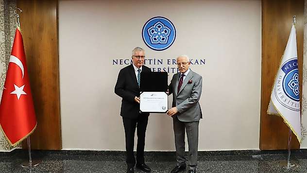 NEÜ'ye YÖKAK tarafından önemli belge