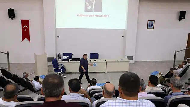 NEÜ Yöneticileri, İstişare ve Eğitim programında bir araya geldi
