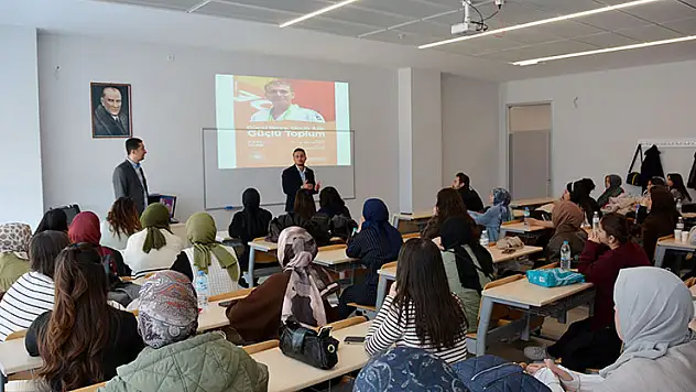 NEÜ'de 'Güçlü Birey, Güçlü Aile, Güçlü Toplum' mesajı
