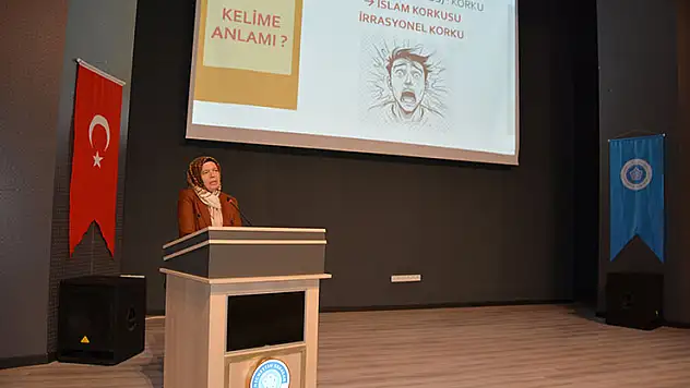 NEÜ'de İslamofobiye yönelik farkındalık çalışması