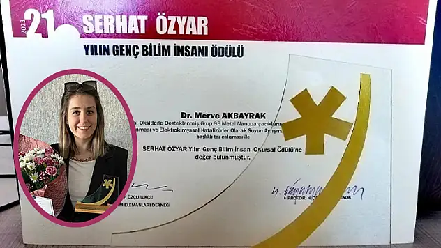 NEÜ'de ödül sevinci
