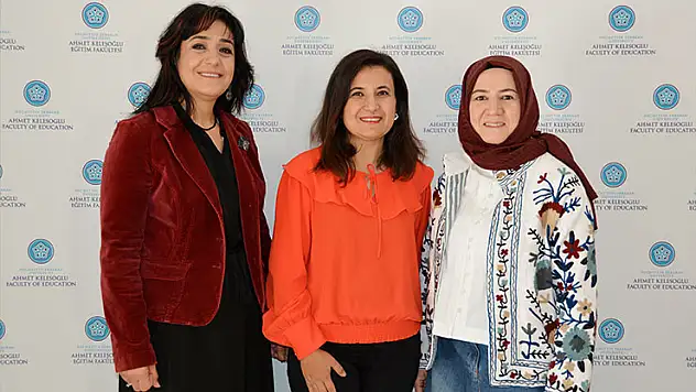 NEÜ'de uluslararası iş birliği