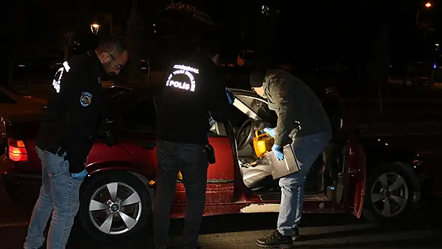 Nevşehir'de bir kadın, trafikte karşılaştığı eski kocasını tabancayla yaraladı

